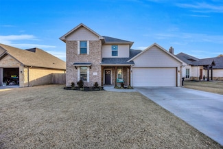 1717 Lakeway Dr, Cleburne, TX 76033