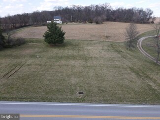 795 Woolen Mill Rd, Stewartstown, PA 17363