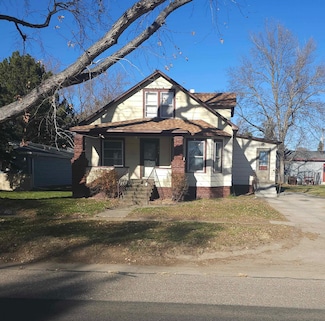 703 Court, Thedford, NE 69166