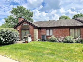 9222 Golden Oaks W, Indianapolis, IN 46260