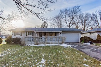 360 Russell Ave, Cortland, OH 44410