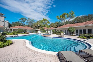 2640 Grey Oaks Dr N Unit 27, Naples, FL 34105