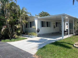 3310 Trellis Bay Dr, Bradenton, FL 34207