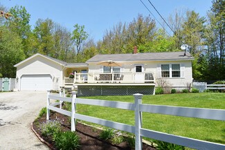 281 Mount Ephraim Rd, Searsport, ME 04974