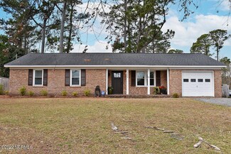 1009 Kenningston St, Wilmington, NC 28405