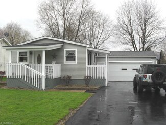 1032 Annabelle St, Mc Donald, OH 44437