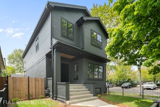 4183 W Nelson St, Chicago, IL 60641