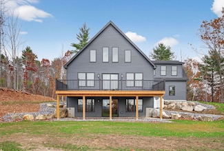 19 Sky Ridge Dr, Casco, ME 04015