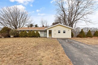 328 Hovendon Ave, Brockton, MA 02302