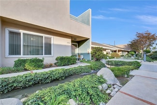 10720 Knott Ave, Stanton, CA 90680