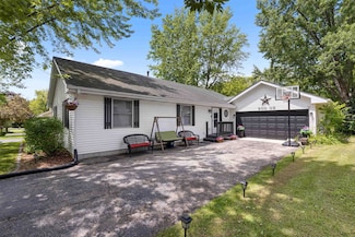 200 Bounty Dr NE, Poplar Grove, IL 61065
