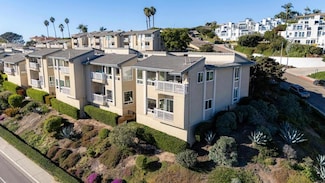 251 Turf View Dr, Solana Beach, CA 92075