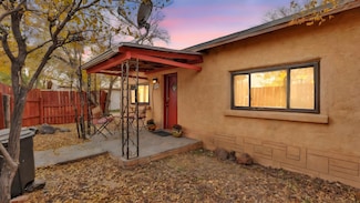 1554 Paseo Del Pueblo Sur, Ranchos de Taos, NM 87557
