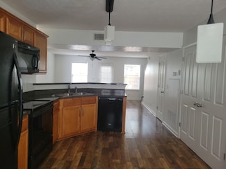 424 Arapaho Dr, Murfreesboro, TN 37128