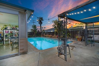 632 Sandalwood Dr, El Cajon, CA 92021