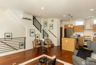 1142 10th Ave E Unit A, Seattle, WA 98102