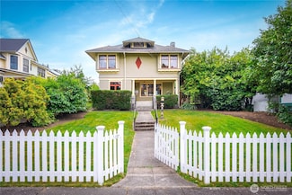 307 Avenue C, Snohomish, WA 98290