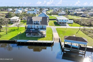 11325 Texas St, Bay Saint Louis, MS 39520