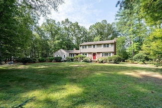 29 Kendall Rd, Sudbury, MA 01776