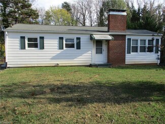 713 Flynt St, Kernersville, NC 27284