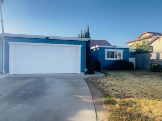 1561 Valdez Cir, Salinas, CA 93906