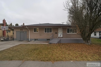 318 W Center St, Shelley, ID 83274