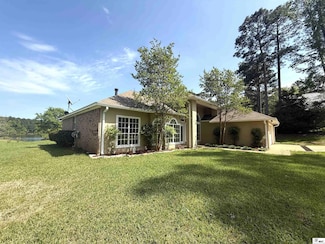 390 Dogwood Harbor Rd, Jonesboro, LA 71251