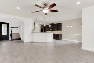 1607 Georgetown Dr, Allen, TX 75013