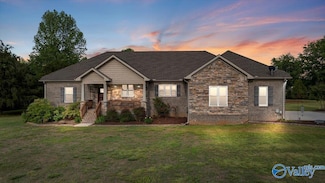 591 Nix Rd, Hazel Green, AL 35750