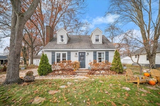 1842 Moulton Ave, Muskegon, MI 49445