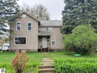 210 S St Johns Street 212 S St Johns St, Ithaca, MI 48847