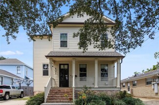 6398 Bellaire Dr, New Orleans, LA 70124