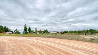 25 Pine Crest Dr, Pine Haven, WY 82721