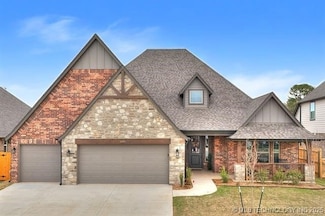 1601 N 71st St, Broken Arrow, OK 74014