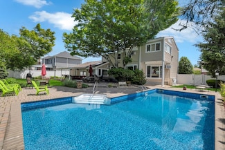 20 Northern Pkwy E, Plainview, NY 11803