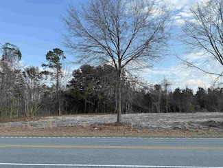 10576 W Highway 19, Loris, SC 29569