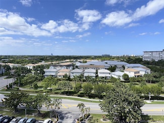 4330 Hillcrest Dr Unit 904, Hollywood, FL 33021