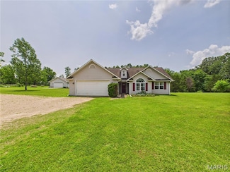 4862 Ripley Route N, Doniphan, MO 63935