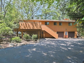 63 Pebble Path, Rock Hill, NY 12775