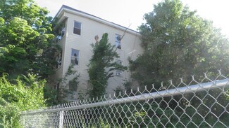 48 Barclay St, Worcester, MA 01604