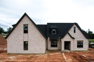 205 Shortleaf Ln, Longview, TX 75605