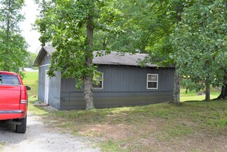 17 Oliver Ln Unit 3 & 4, Monteagle, TN 37356