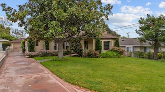 4390 Hayman Ave, La Canada Flintridge, CA 91011