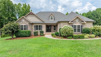 2663 Brooke Meadows Dr, Browns Summit, NC 27214
