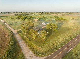 27940 Indianapolis Rd, Wellsville, KS 66092
