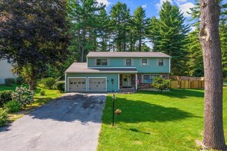 16 Nicklaus Dr, Gansevoort, NY 12831