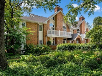 6 Country Club Terrace Unit 6, Kirkwood, MO 63122