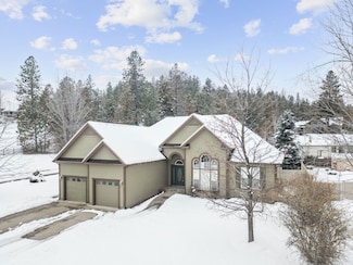 255 Crestview Dr, Bigfork, MT 59911