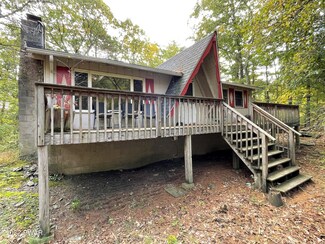 100 Rock Rd, Dingmans Ferry, PA 18328