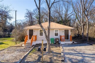 1204 Adams St, High Point, NC 27262